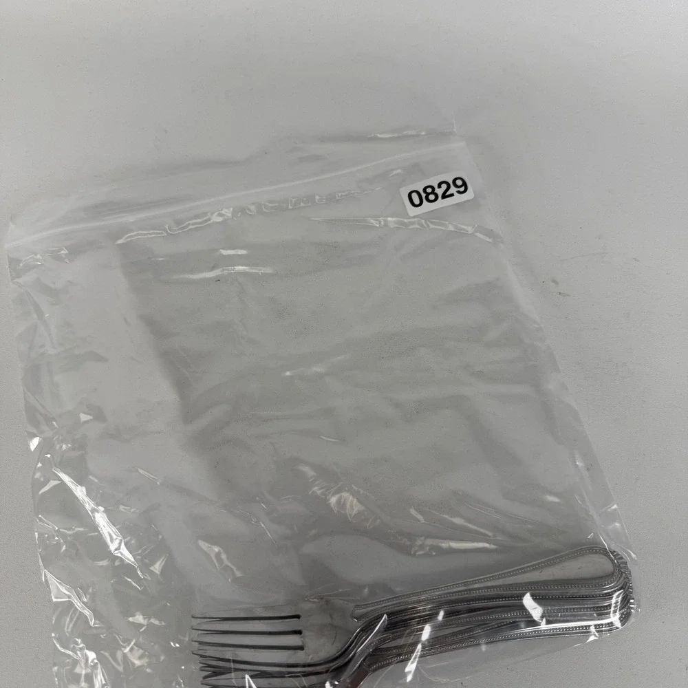 Oneida COUNTESS Stainless Dinner Fork Glossy Beaded Silverware Flatware Set 4